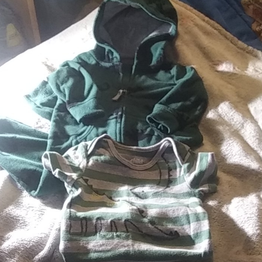 Dino outfit